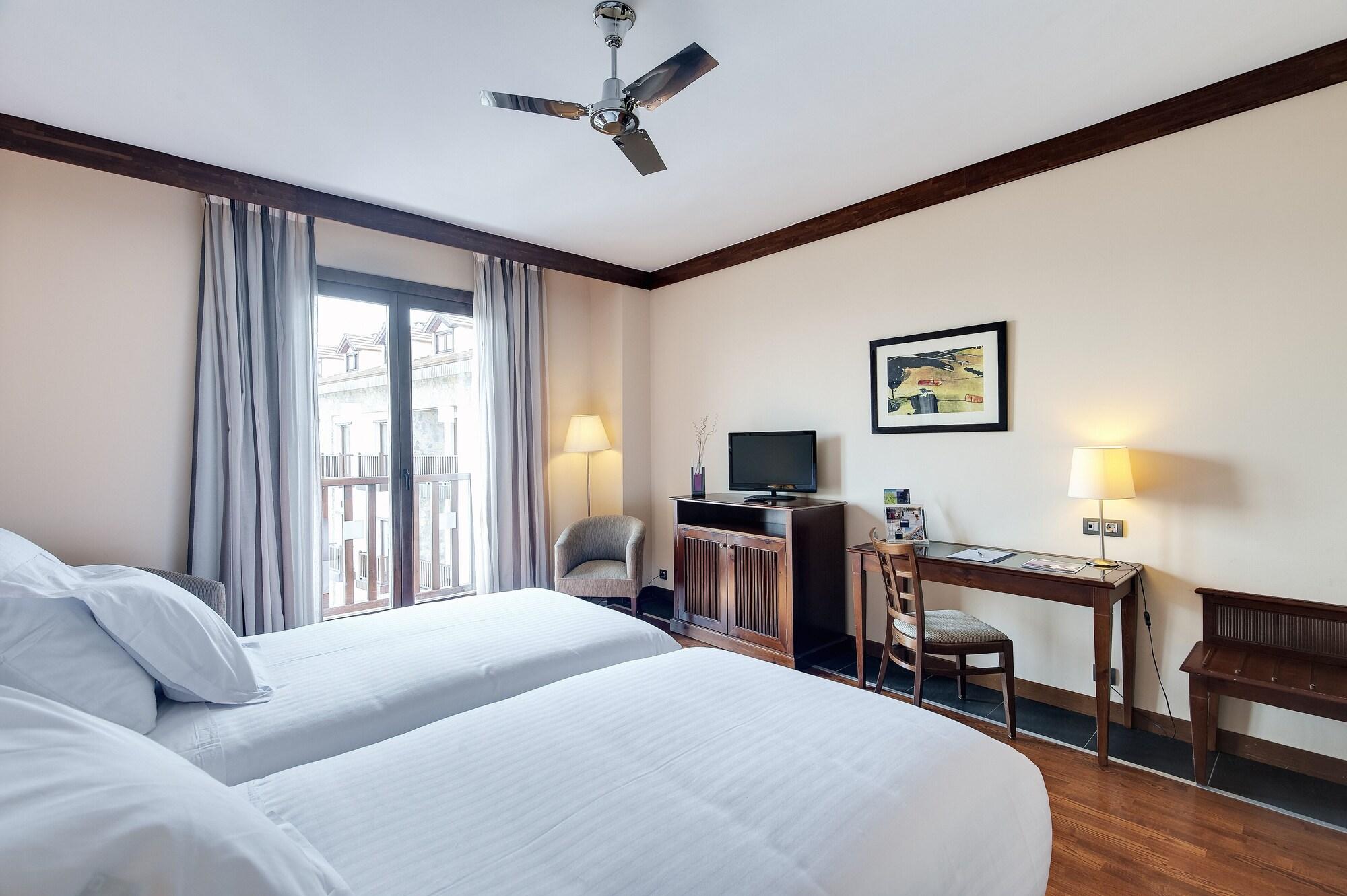 Hotel & Spa Real Badaguas Jaca Exterior foto